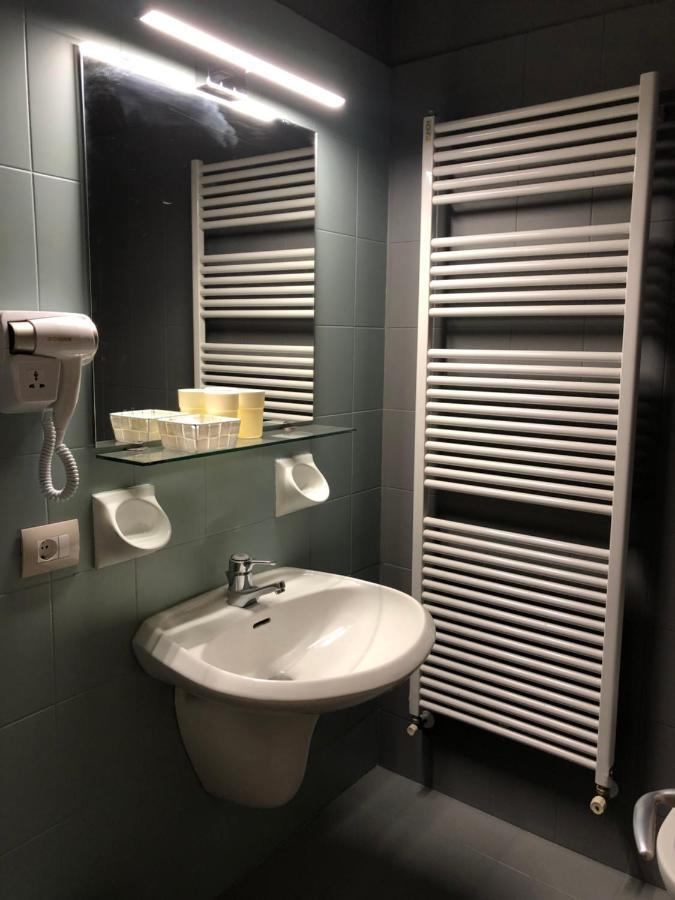 Standard Double Room Balcony,1572646148:JPEG